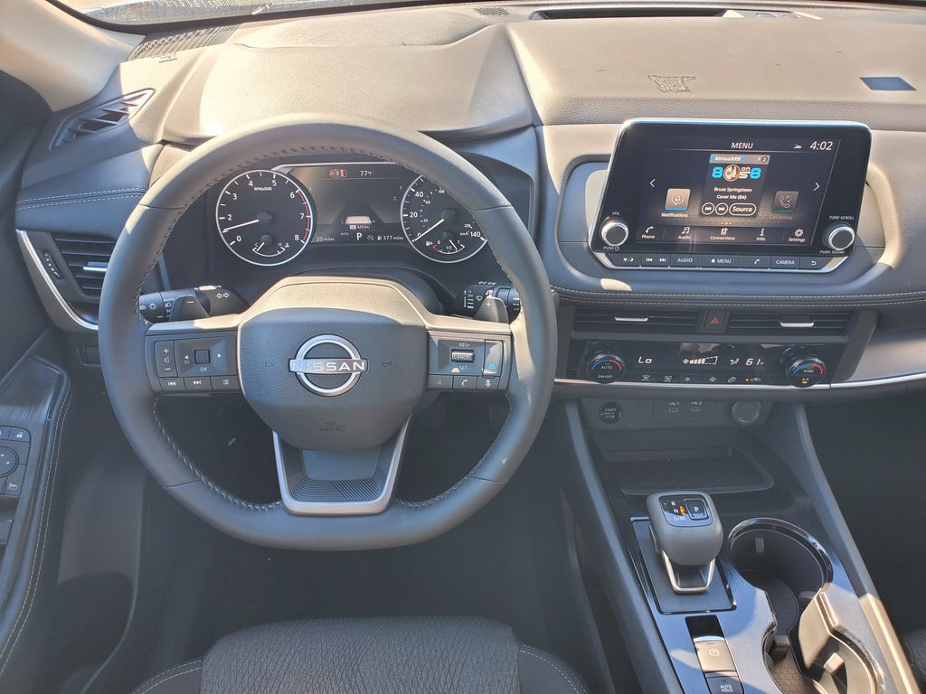 2026 Nissan Rogue SV - Photo 8