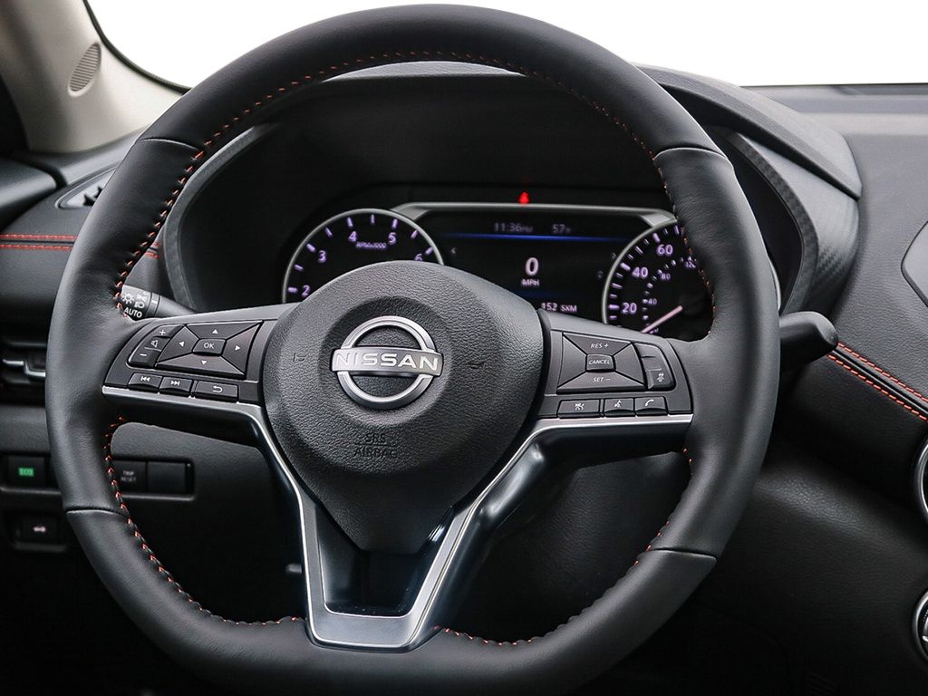 2025 Nissan Sentra SR - Photo 12
