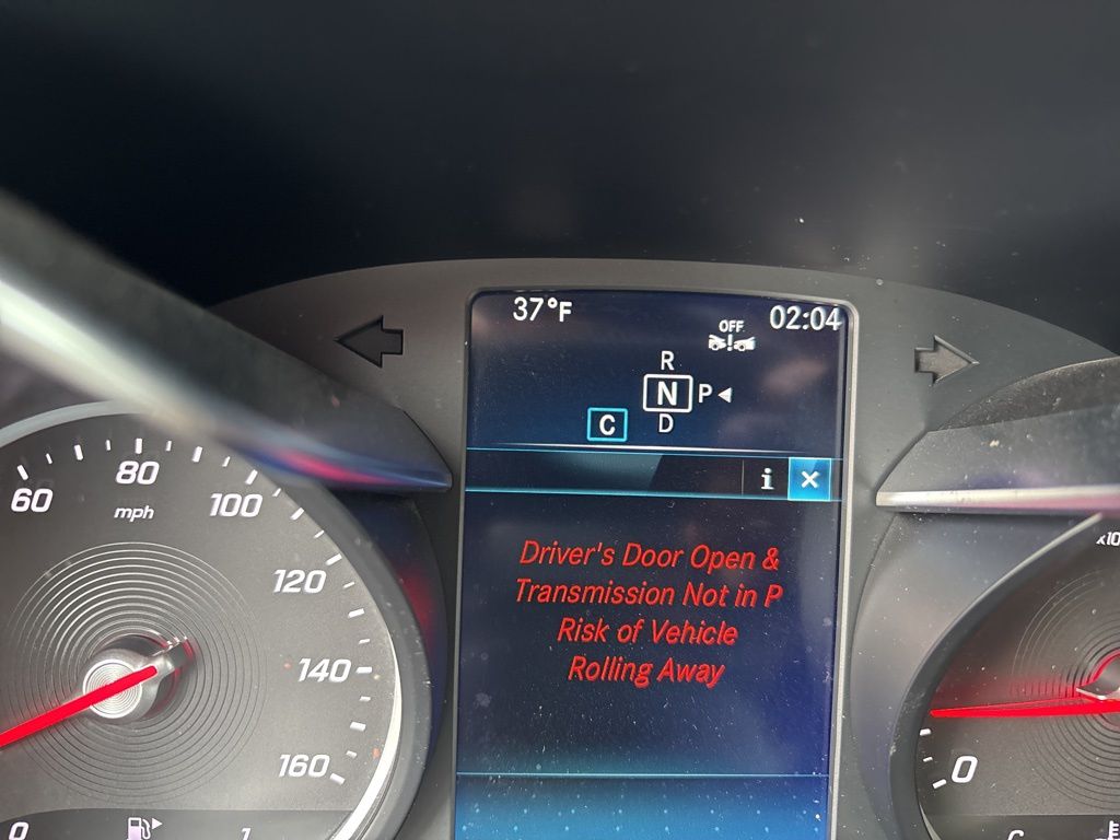 2021 Mercedes-Benz GLC GLC300 - Photo 17