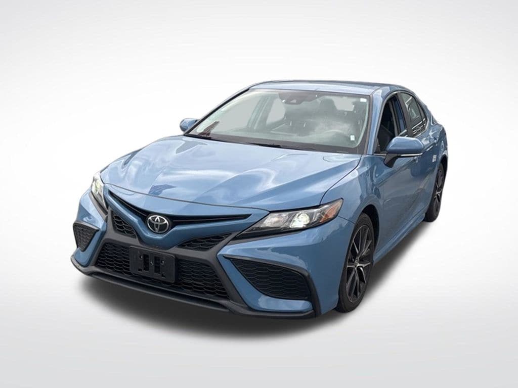 Used 2024 Toyota Camry SE Sedan