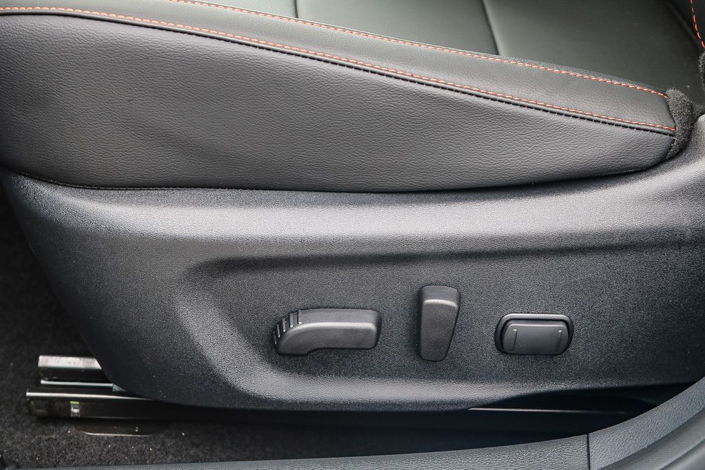 2025 Nissan Sentra SR - Photo 18