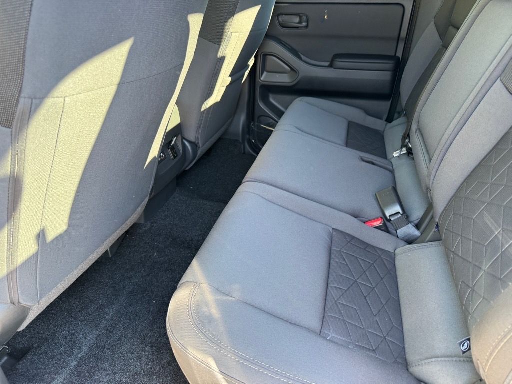 2026 Nissan Frontier SV - Photo 24