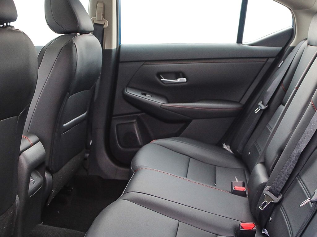 2025 Nissan Sentra SR - Photo 21