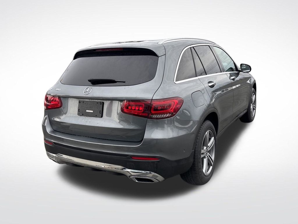2021 Mercedes-Benz GLC GLC300 - Photo 7
