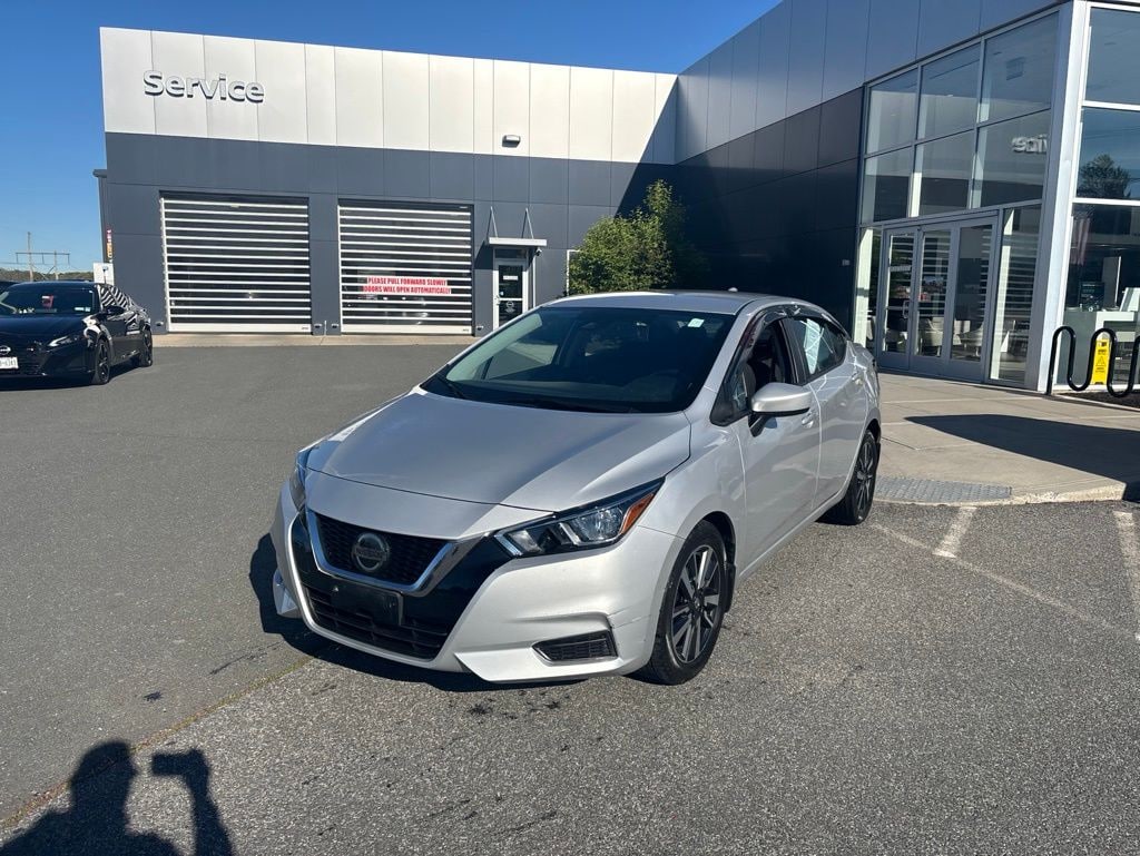 Used 2022 Nissan Versa 1.6 SV Sedan
