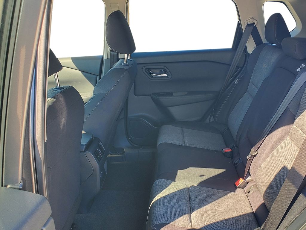 2026 Nissan Rogue SV - Photo 23