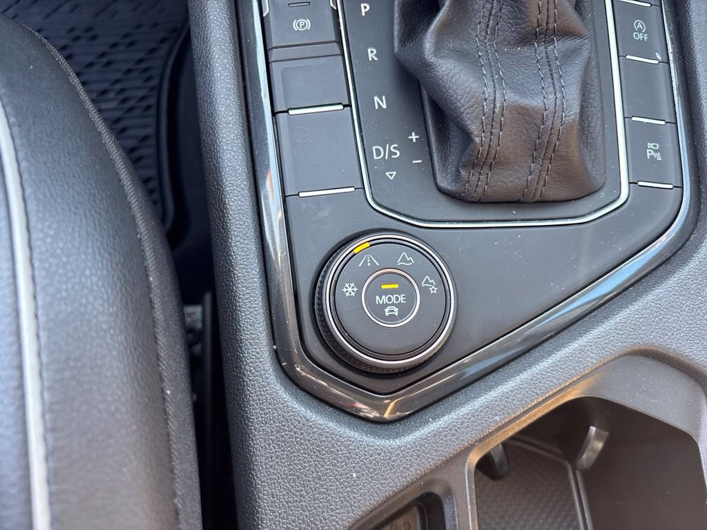 2019 Volkswagen Tiguan SEL Premium - Photo 13