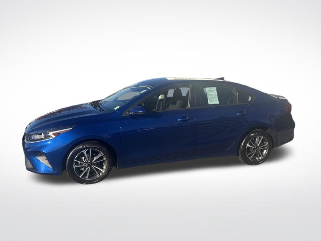 Used 2023 Kia Forte LXS Sedan