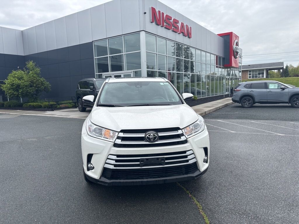 Used 2019 Toyota Highlander XLE SUV