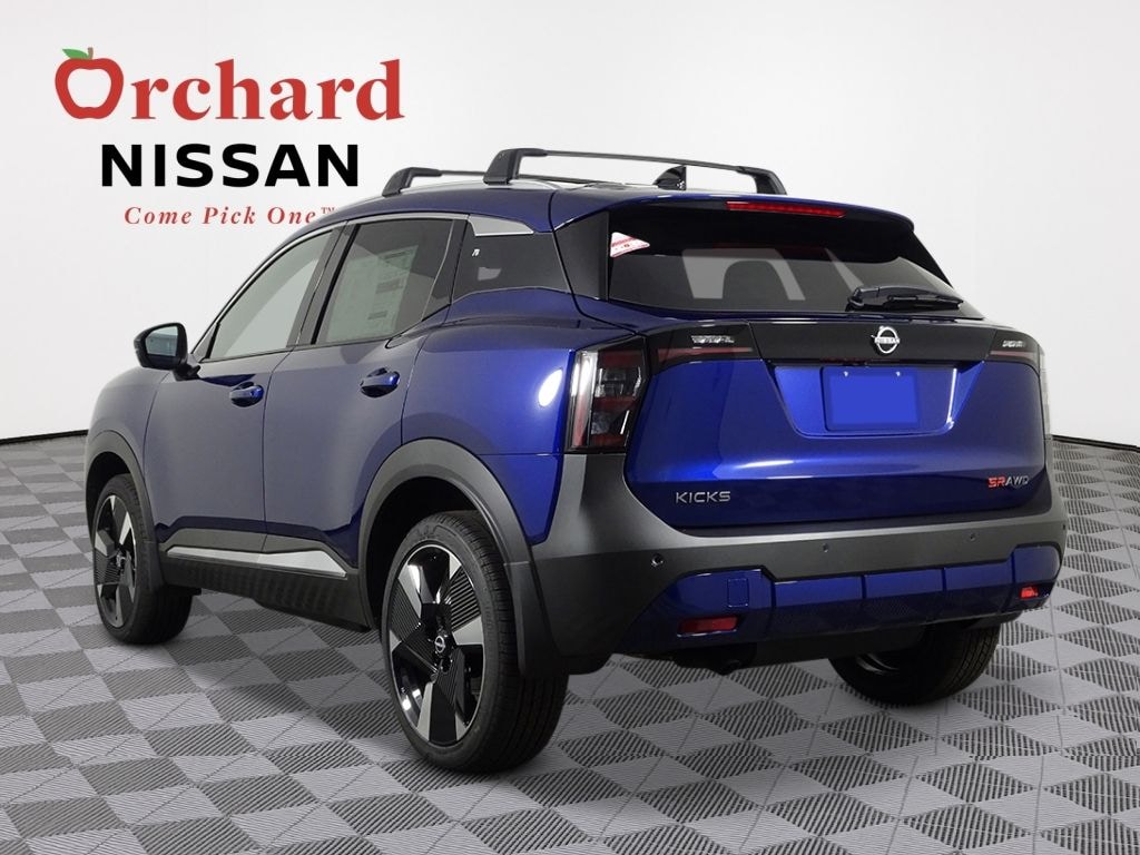 New 2026 Nissan Kicks SR SUV