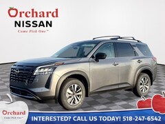 2026 Nissan Pathfinder SL SUV