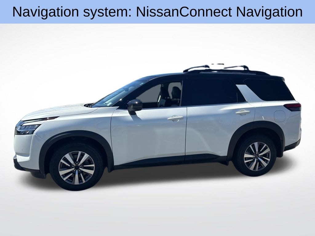 Used 2023 Nissan Pathfinder SL SUV