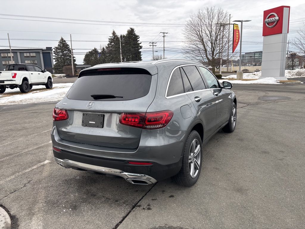 2021 Mercedes-Benz GLC GLC300 - Photo 7