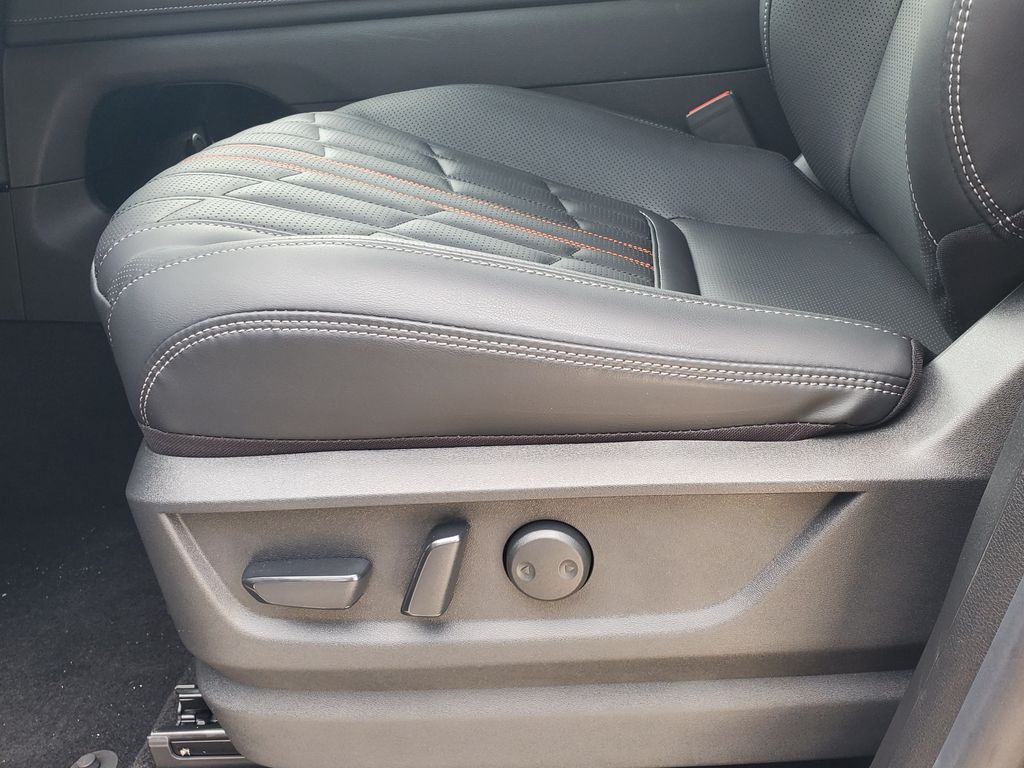 2026 Nissan Armada PRO-4X - Photo 20