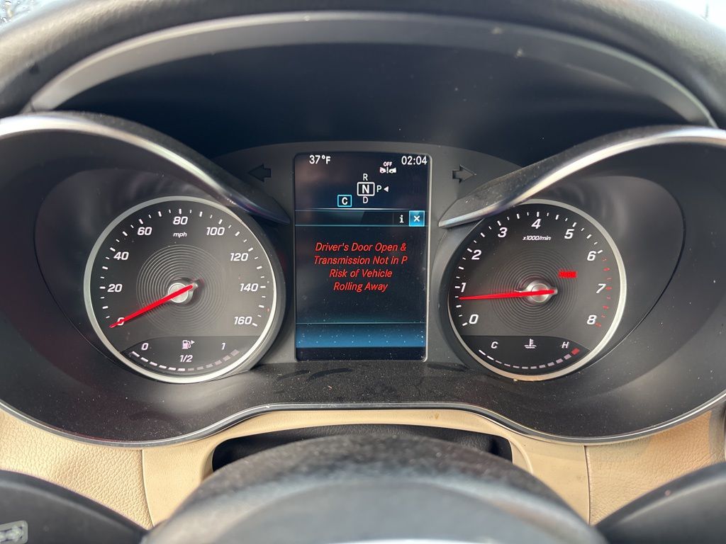 2021 Mercedes-Benz GLC GLC300 - Photo 16