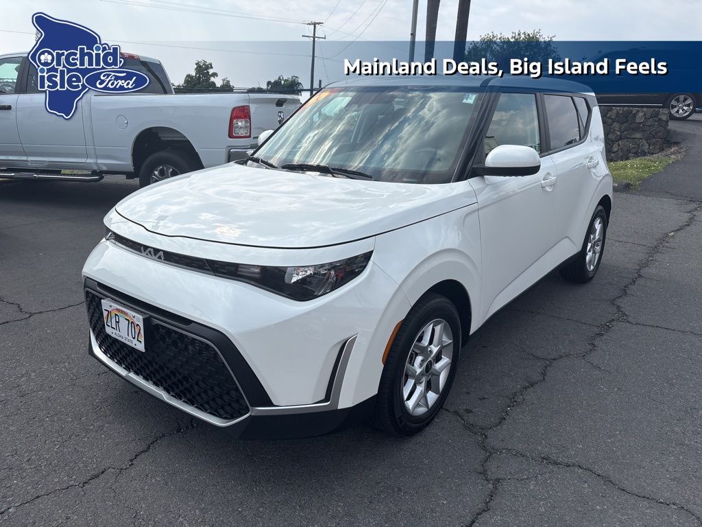 Used 2023 Kia Soul LX with VIN KNDJ23AU2P7877446 for sale in Hilo, HI