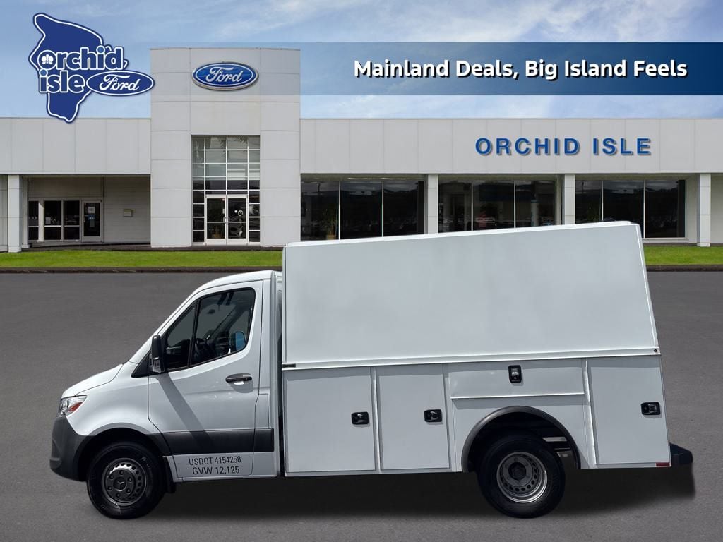 Used 2023 Mercedes-Benz Sprinter 4500 Chassis 144 WB Standard Roof DRW Chassis Truck