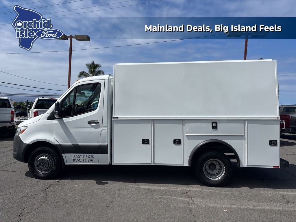 Used 2023 Mercedes-Benz Sprinter 4500 Chassis 144 WB Standard Roof DRW Chassis Truck