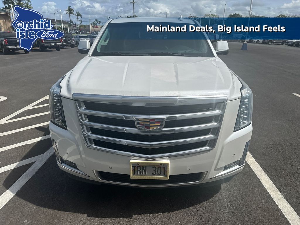 Used 2018 Cadillac Escalade Luxury with VIN 1GYS4BKJ8JR275525 for sale in Hilo, HI