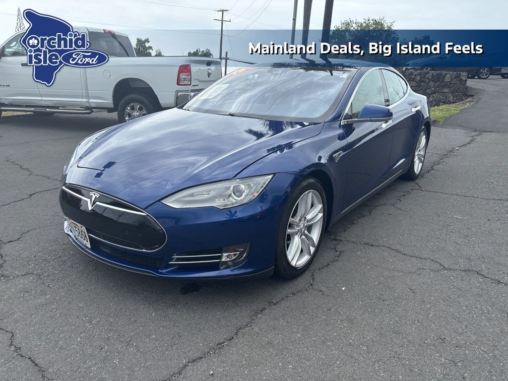 Used 2015 Tesla Model S 85D with VIN 5YJSA1V21FF100852 for sale in Hilo, HI