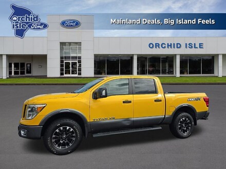 2018 Nissan Titan PRO-4X Truck
