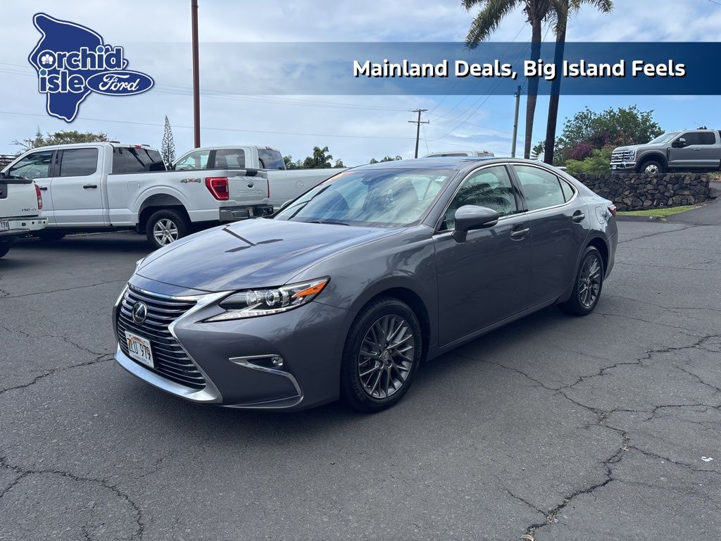 Used 2018 Lexus ES 350 with VIN 58ABK1GG0JU085111 for sale in Hilo, HI