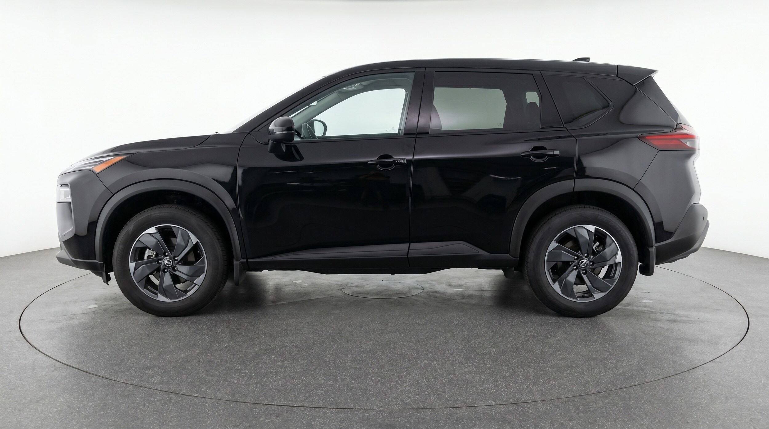 Thumbnail: 2025 Nissan Rogue - 4