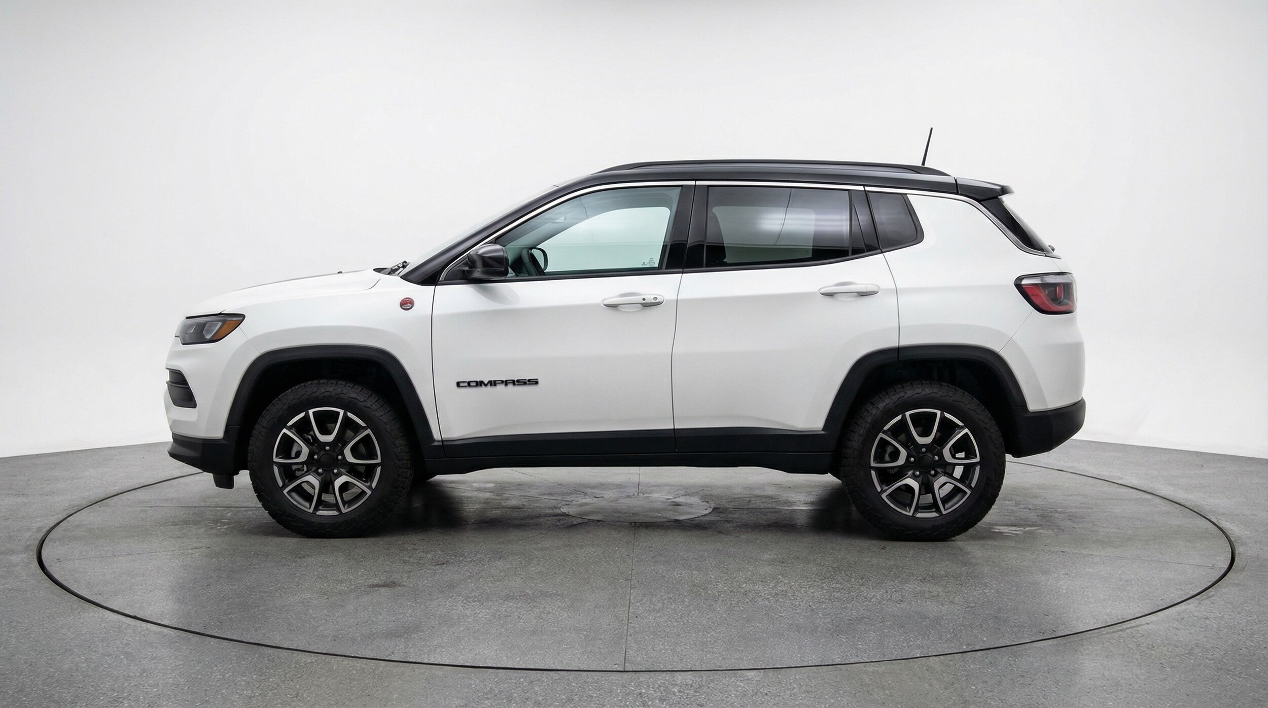 Thumbnail: 2025 Jeep Compass - 4