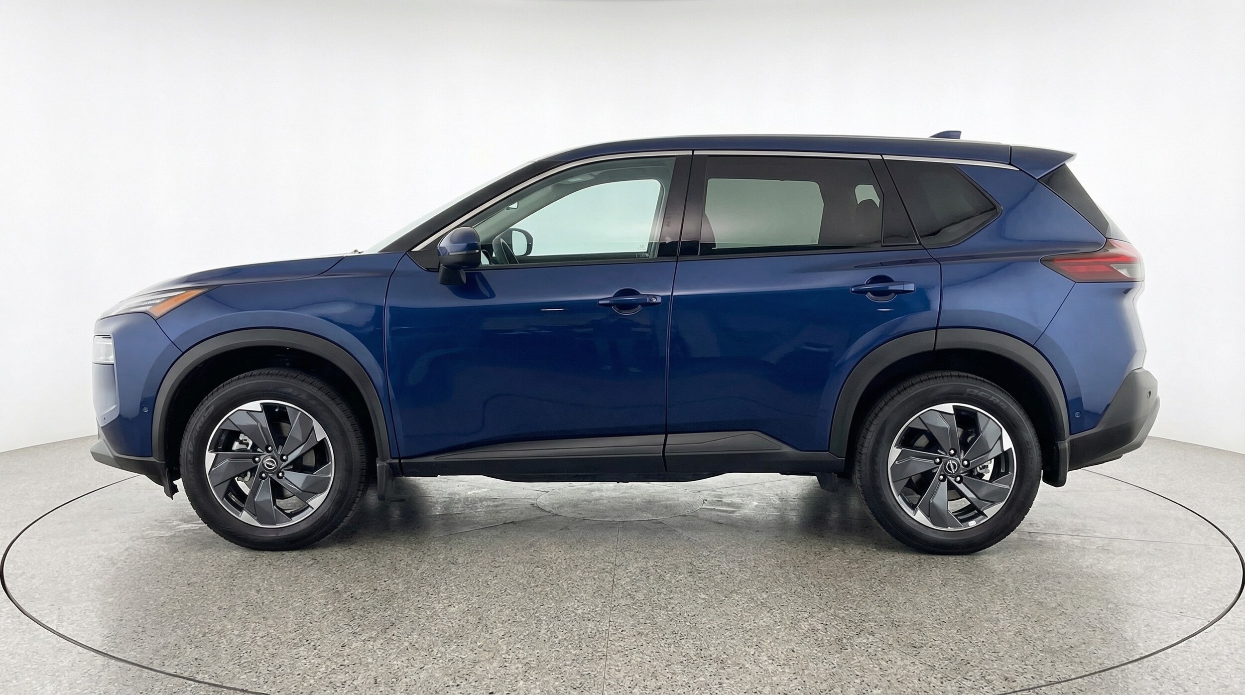 Thumbnail: 2025 Nissan Rogue - 4