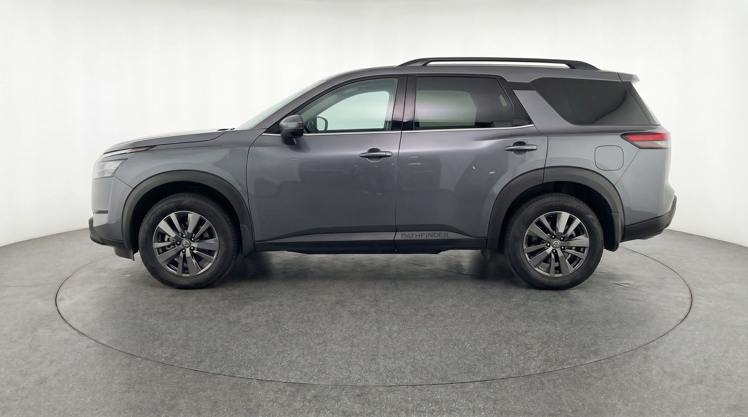 Thumbnail: 2025 Nissan Pathfinder - 4