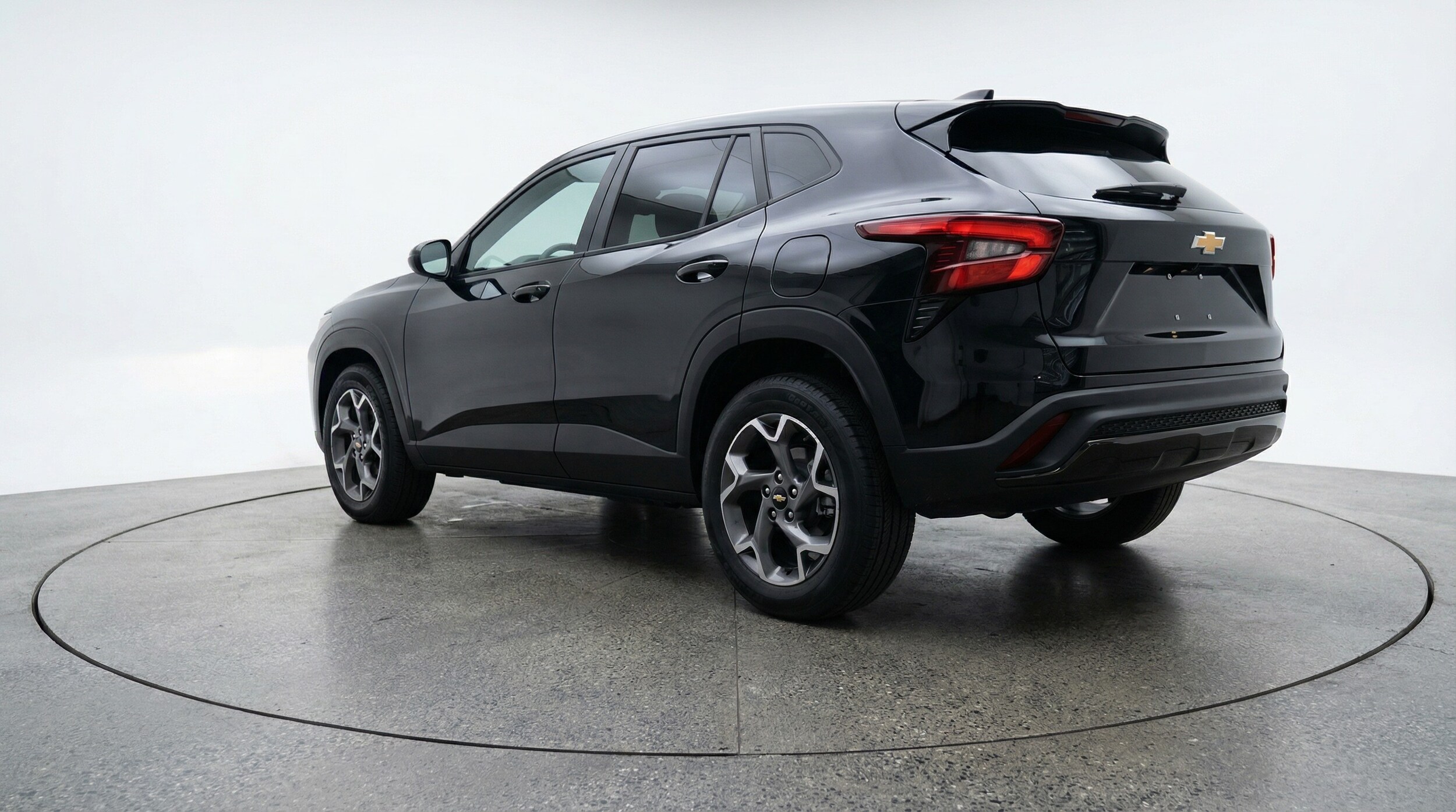 Thumbnail: 2025 Chevrolet Trax - 5