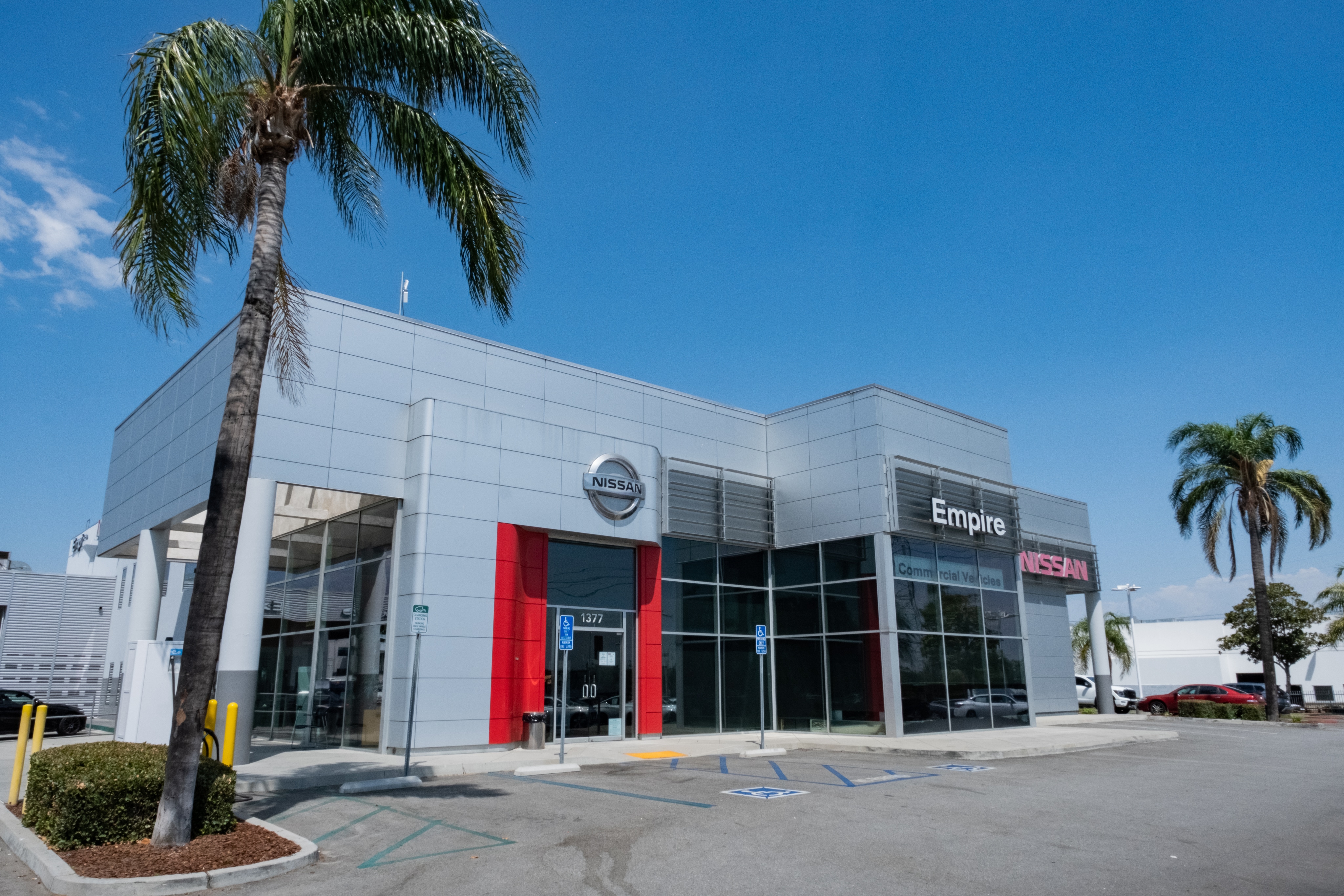 Empire Nissan - Nissan dealer serving San Bernardino
