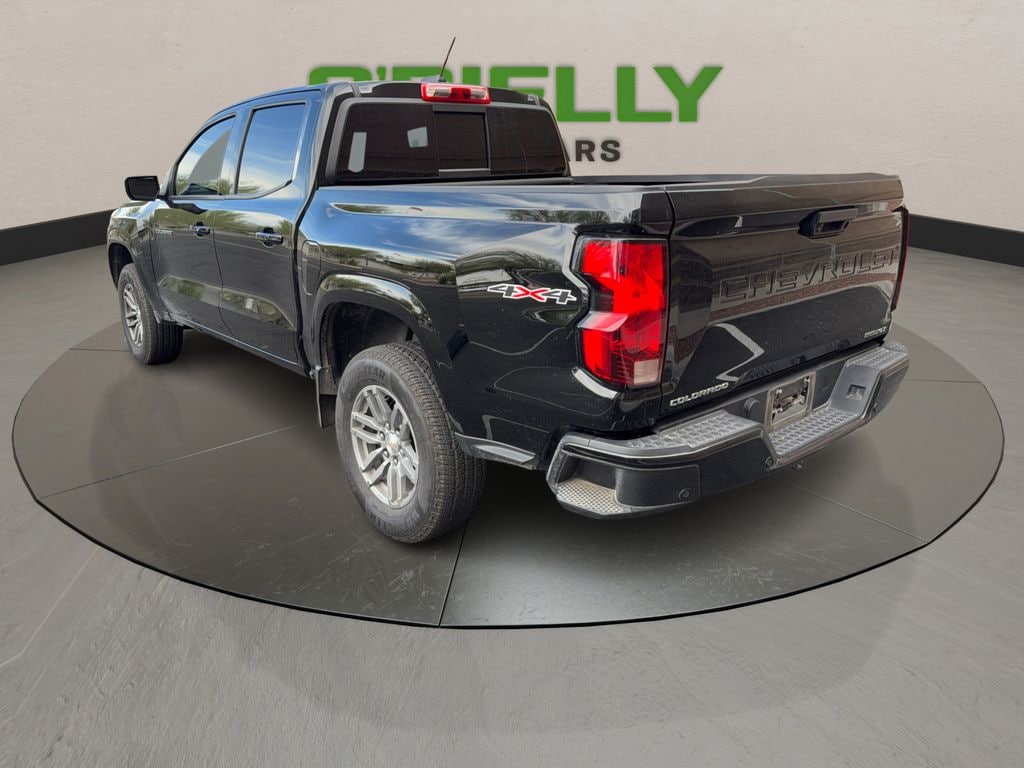 Used 2024 Chevrolet Colorado LT Truck Crew Cab