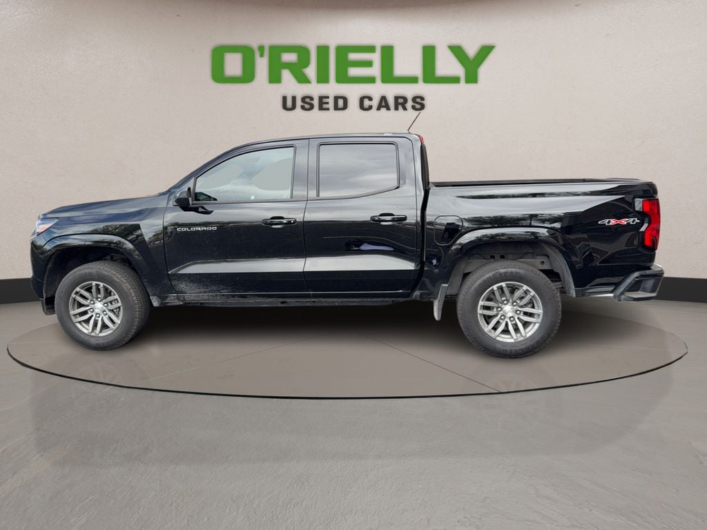 Used 2024 Chevrolet Colorado LT Truck Crew Cab