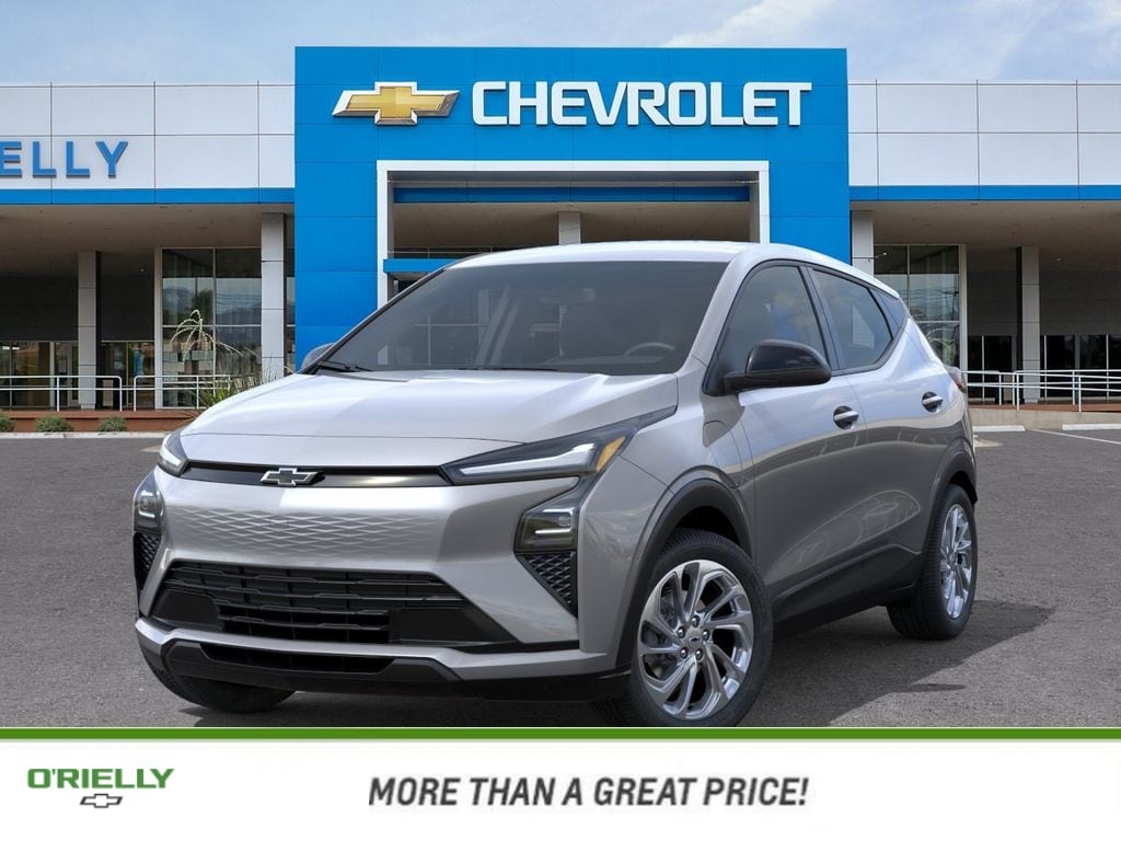 2027 Chevrolet Bolt LT - Photo 6