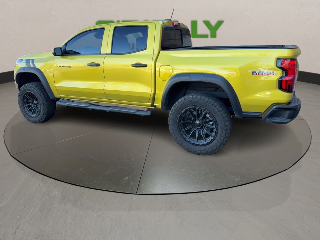 Used 2024 Chevrolet Colorado Trail Boss Truck Crew Cab