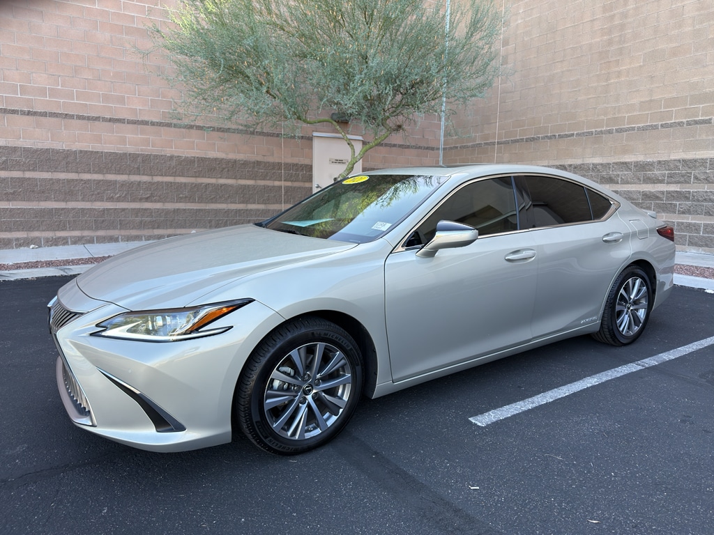 Used 2021 Lexus ES ES 300h
