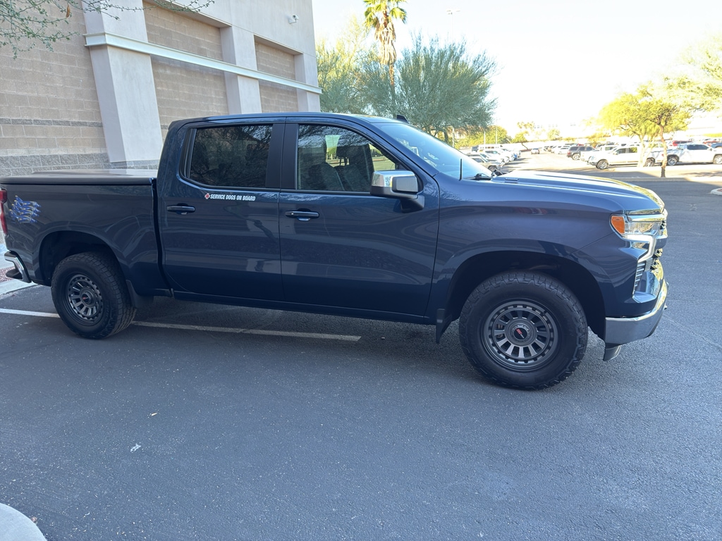 Used 2023 Chevrolet Silverado 1500 LT Truck
