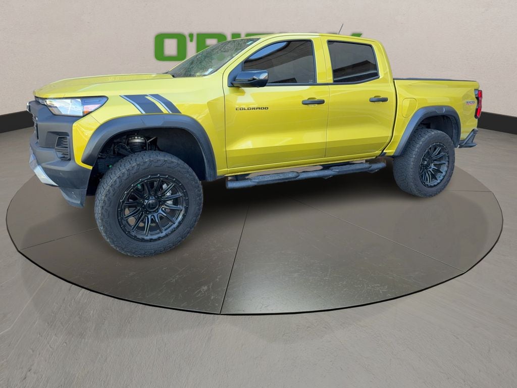 Used 2024 Chevrolet Colorado Trail Boss Truck Crew Cab