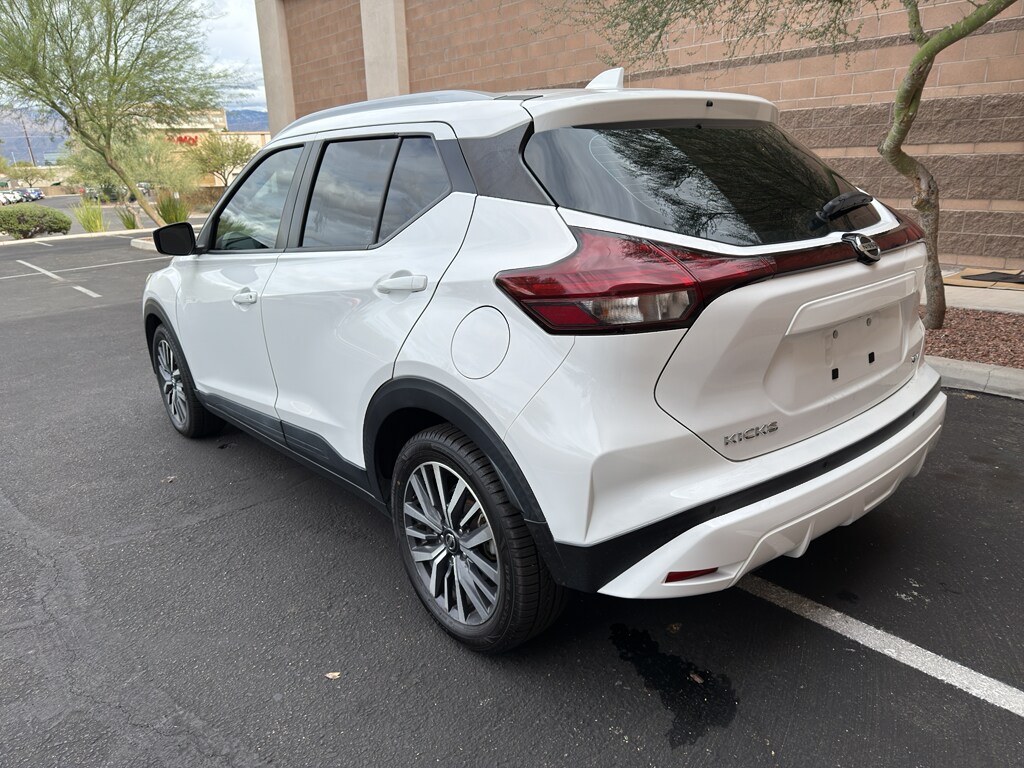 Used 2021 Nissan Kicks SV