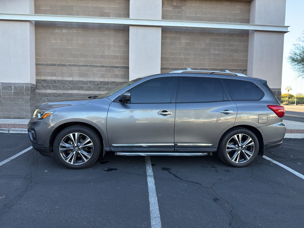 Used 2017 Nissan Pathfinder Platinum