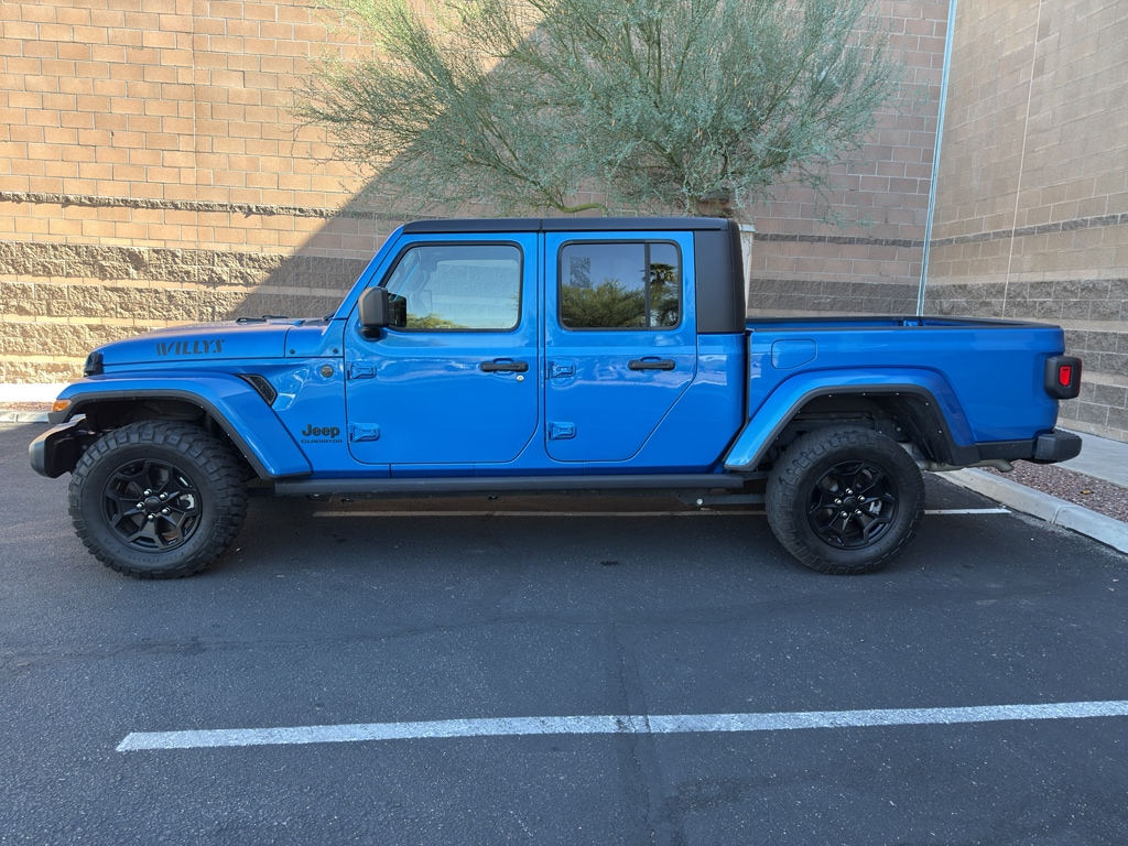 Used 2022 Jeep Gladiator Willys