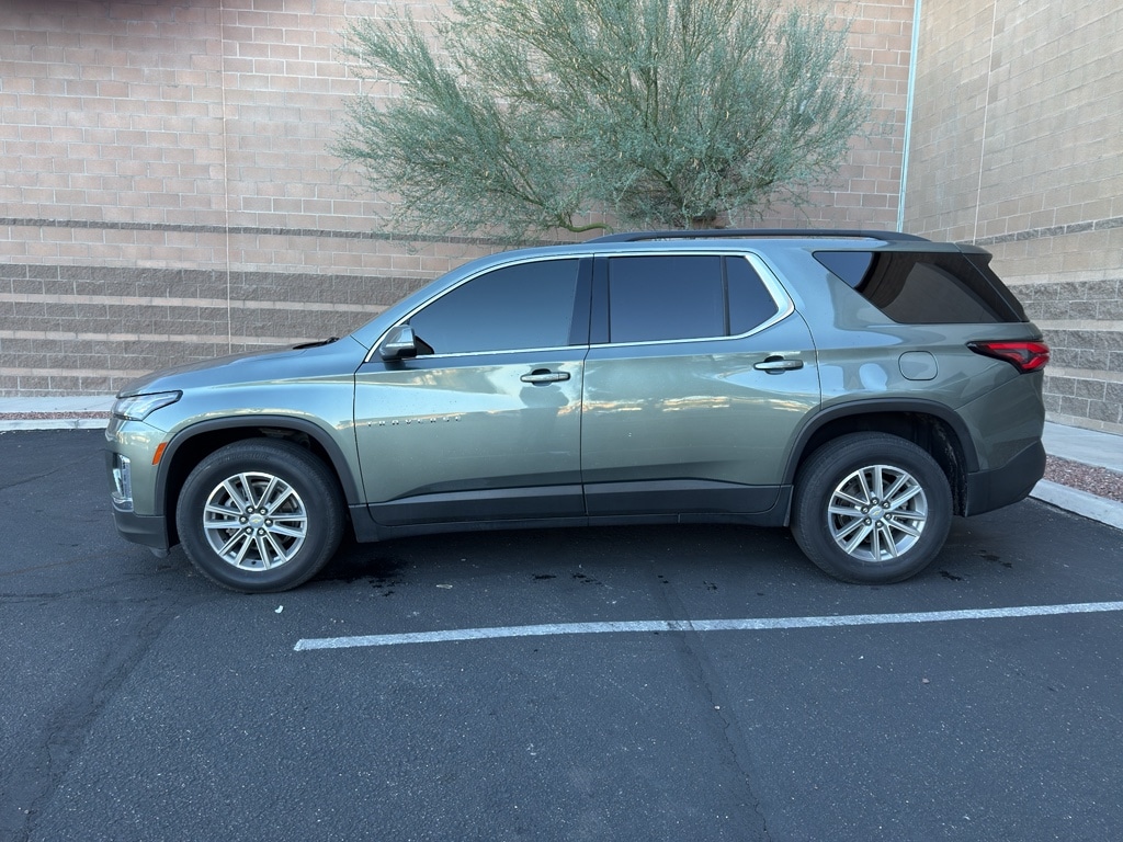 Used 2022 Chevrolet Traverse LT Cloth SUV