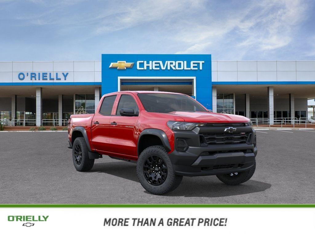 2026 Chevrolet Colorado Trail Boss - Photo 1