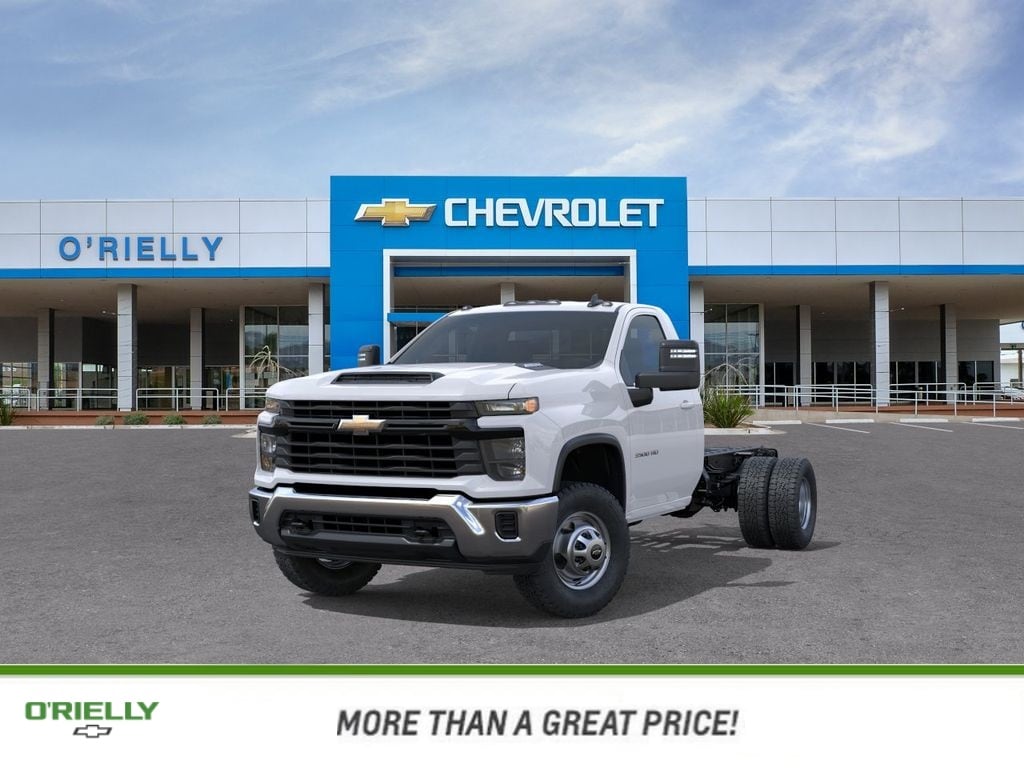 2026 Chevrolet Silverado 3500 HD Work Truck - Photo 8