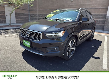 2019 Volvo XC40 Inscription