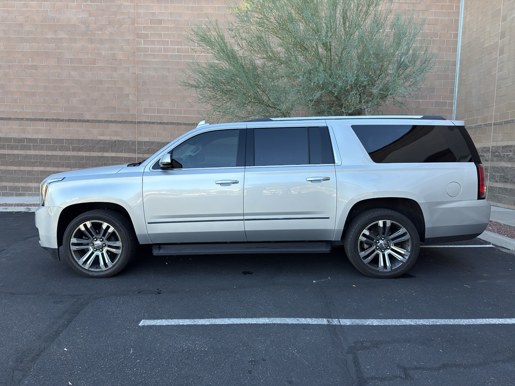 Used 2020 GMC Yukon XL Denali SUV