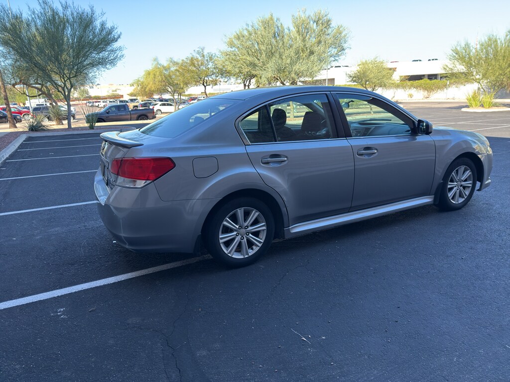 Used 2011 Subaru Legacy 2.5i Prem AWP/Pwr Moon