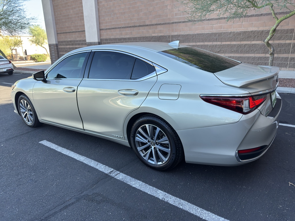 Used 2021 Lexus ES ES 300h