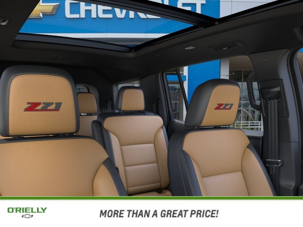 2027 Chevrolet Traverse Z71 - Photo 23